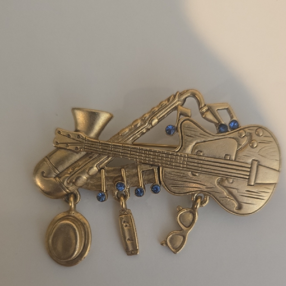 Dancraft Vintage Gold Musical Instrument Brooch with Blue Accents
